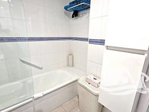 Prodej bytu 4+kk, Casares, Španělsko, 92 m2