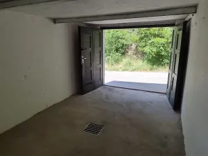 Pronájem garáže, Praha - Smíchov, Podbělohorská, 15 m2