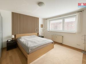Prodej bytu 2+kk, Jesenice, V Lázních, 64 m2