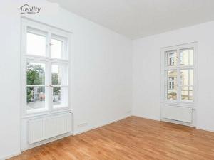 Pronájem kanceláře, Praha - Vinohrady, Fričova, 74 m2