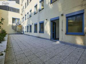 Pronájem kanceláře, Praha - Nové Město, Klimentská, 101 m2