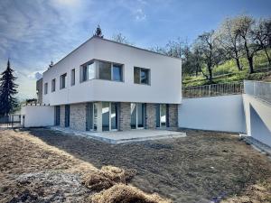 Prodej bytu 3+kk, Beroun - Beroun-Závodí, Jiráskova, 90 m2