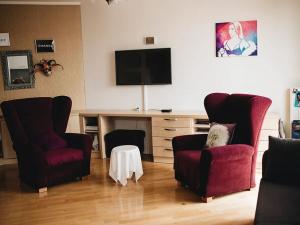 Pronájem bytu 2+kk, Praha - Vršovice, Pod stupni, 56 m2