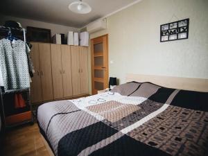 Pronájem bytu 2+kk, Praha - Vršovice, Pod stupni, 56 m2