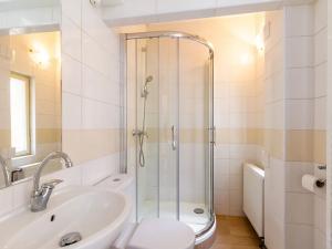 Pronájem bytu 2+1, Praha - Vinohrady, Bělehradská, 39 m2