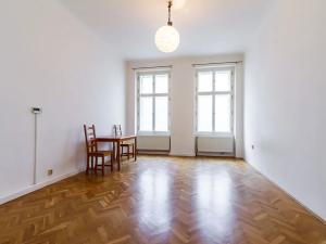Pronájem bytu 2+1, Praha - Vinohrady, Bělehradská, 39 m2