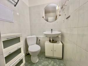 Pronájem bytu 1+kk, Brno, Jedovnická, 19 m2
