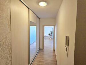 Prodej bytu 2+kk, Beroun - Beroun-Město, V Zahradách, 73 m2