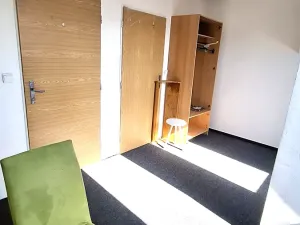 Pronájem kanceláře, Plzeň, Klatovská třída, 16 m2