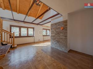 Prodej komerční nemovitosti, Velké Karlovice - Malé Karlovice, 150 m2