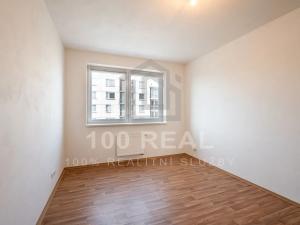 Pronájem bytu 2+1, Skřivany, Sloupenská, 56 m2