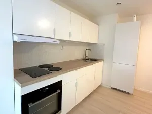 Prodej bytu 2+kk, Praha - Vysočany, Poděbradská, 50 m2