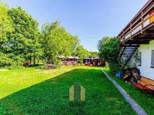 Pronájem komerční nemovitosti, Lažánky, 500 m2