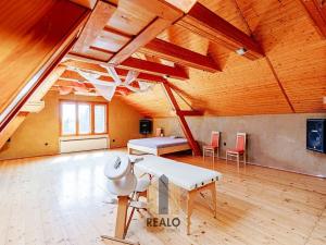 Pronájem komerční nemovitosti, Lažánky, 500 m2