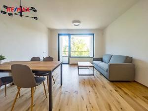 Pronájem bytu 2+kk, Praha - Nusle, Muzikova, 62 m2