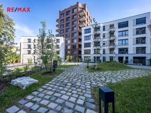 Pronájem bytu 2+kk, Praha - Nusle, Muzikova, 62 m2