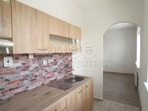 Pronájem bytu 1+1, Šternberk, Komenského, 35 m2