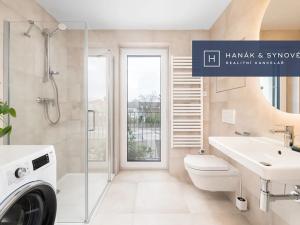 Pronájem bytu 2+kk, Pohořelice, U Kasáren, 61 m2