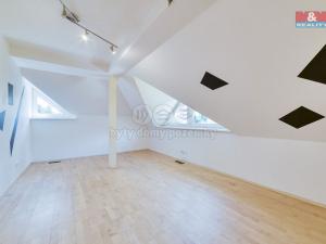 Prodej rodinného domu, Mariánské Lázně - Úšovice, U Zastávky, 232 m2