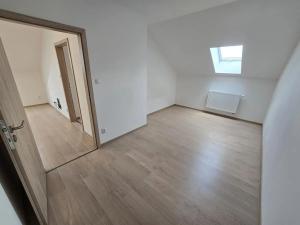 Pronájem bytu 3+kk, Třešť, Nádražní, 74 m2