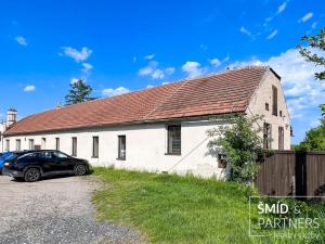 Prodej výrobních prostor, Uhlířská Lhota, 500 m2