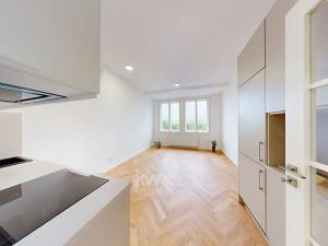 Pronájem bytu 2+kk, Praha - Vinohrady, Vinohradská, 55 m2
