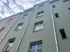 Pronájem bytu 2+kk, Praha - Žižkov, Blahníkova, 39 m2