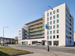 Prodej bytu 2+kk, Praha - Horní Měcholupy, Milánská, 59 m2