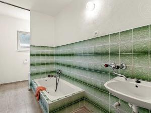 Prodej rodinného domu, Krupka, K Háječku, 103 m2