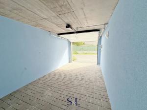 Pronájem garáže, Jablonec nad Nisou, K Černé studnici, 18 m2