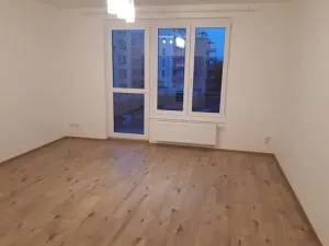 Pronájem bytu 1+kk, Praha - Čakovice, Bermanova, 36 m2