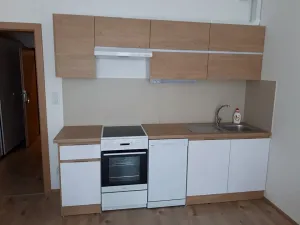 Pronájem bytu 1+kk, Praha - Čakovice, Bermanova, 36 m2