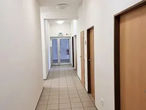 Pronájem kanceláře, Jihlava, Věžní, 140 m2