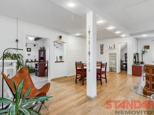 Prodej rodinného domu, Štěnovice, Lipová, 230 m2