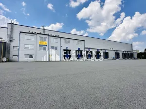 Pronájem skladu, Opava, Těšínská, 700 m2