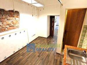Pronájem obchodního prostoru, Trutnov - Vnitřní Město, Pražská, 46 m2