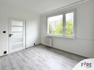 Prodej bytu 1+1, Liberec - Liberec VI-Rochlice, Broumovská, 37 m2