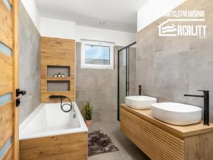 Prodej rodinného domu, Chroustovice, 96 m2