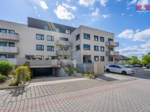 Pronájem bytu 4+kk, Horoměřice, Karla IV., 117 m2