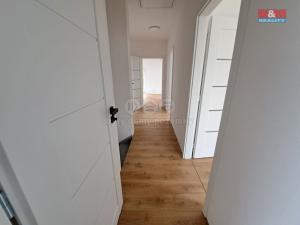 Prodej rodinného domu, Sedlčany - Třebnice, 161 m2