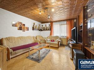 Prodej rodinného domu, Hovorany, 215 m2