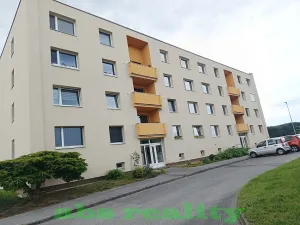Pronájem bytu 2+1, Milovice, 60 m2