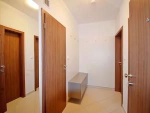Pronájem bytu 2+kk, Praha - Stodůlky, Klementova, 58 m2