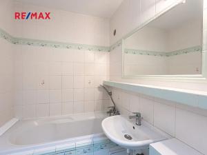 Pronájem bytu 3+1, Praha - Bohnice, Bukolská, 75 m2
