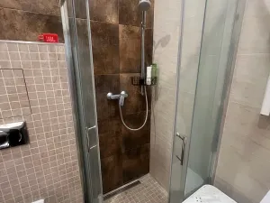 Pronájem bytu 2+kk, Praha - Karlín, Vítkova, 41 m2