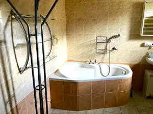 Prodej bytu 3+1, Praha - Troja, Písečná, 68 m2