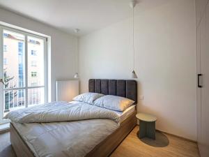 Pronájem bytu 2+kk, Praha - Nusle, Svatoslavova, 44 m2