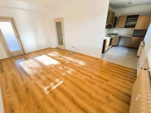 Pronájem bytu 2+1, Louny, Štefánikova, 56 m2