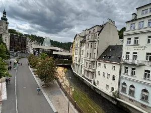 Prodej bytu 3+kk, Karlovy Vary, Vřídelní, 82 m2