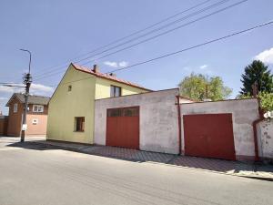 Prodej rodinného domu, Veleň, Ke Hřišti, 130 m2